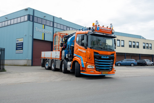 DAF XF530 FAX 8x2 - 04
